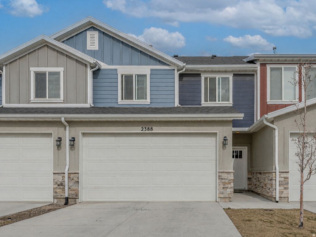 Photo of 2388 W JADE WAY, West Haven, UT 84401 (MLS # 2137538)