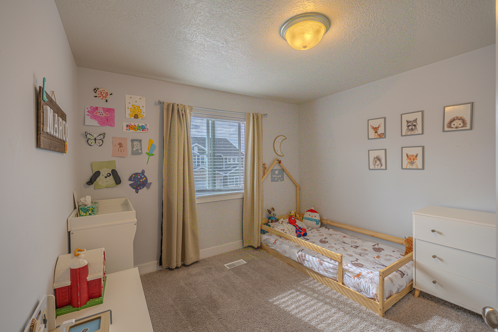 KNUDSON CROSSING - Residential