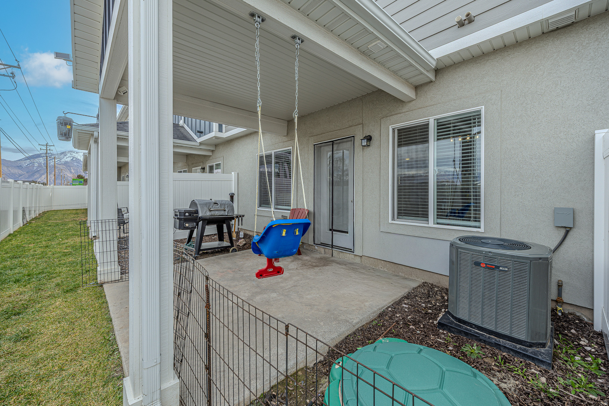 KNUDSON CROSSING - Residential