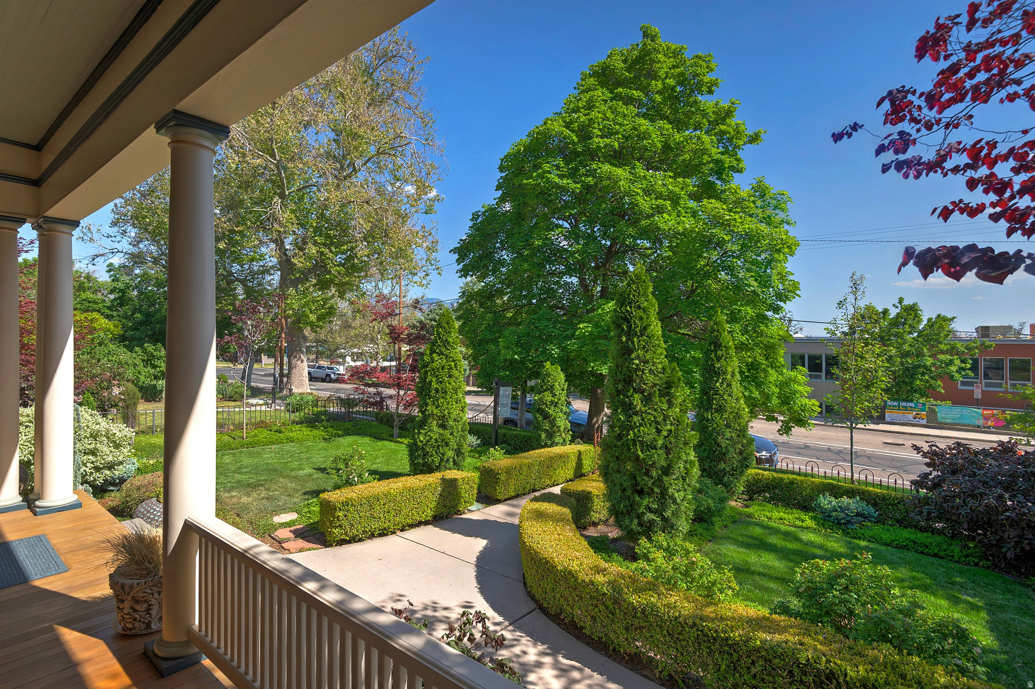 AVENUES HISTORIC - Residential
