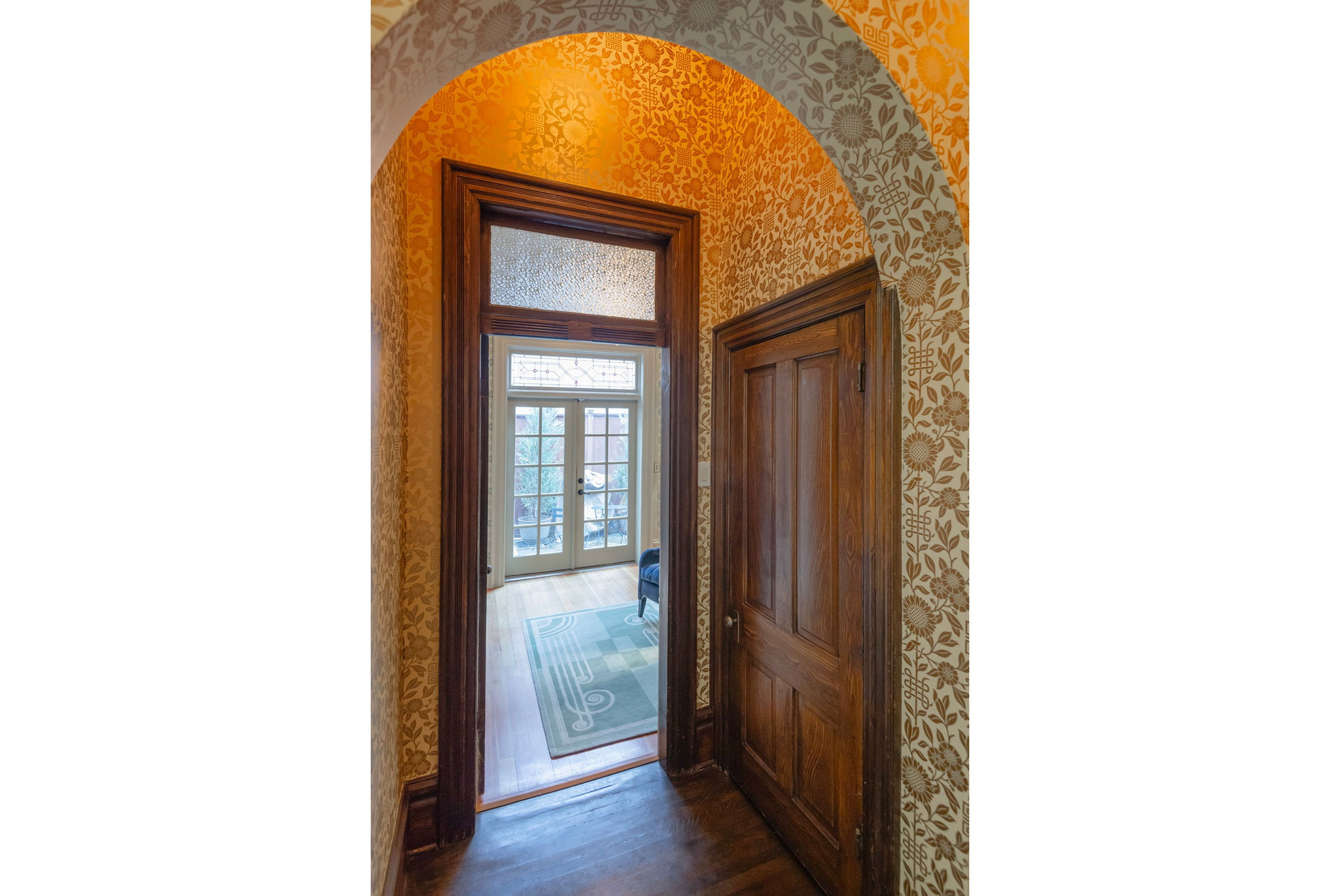 AVENUES HISTORIC - Residential
