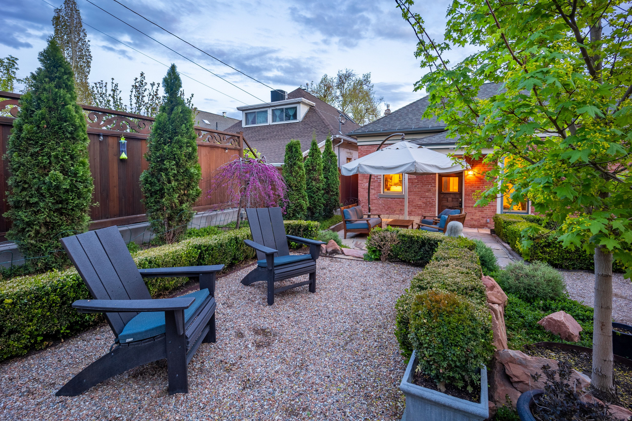 AVENUES HISTORIC - Residential