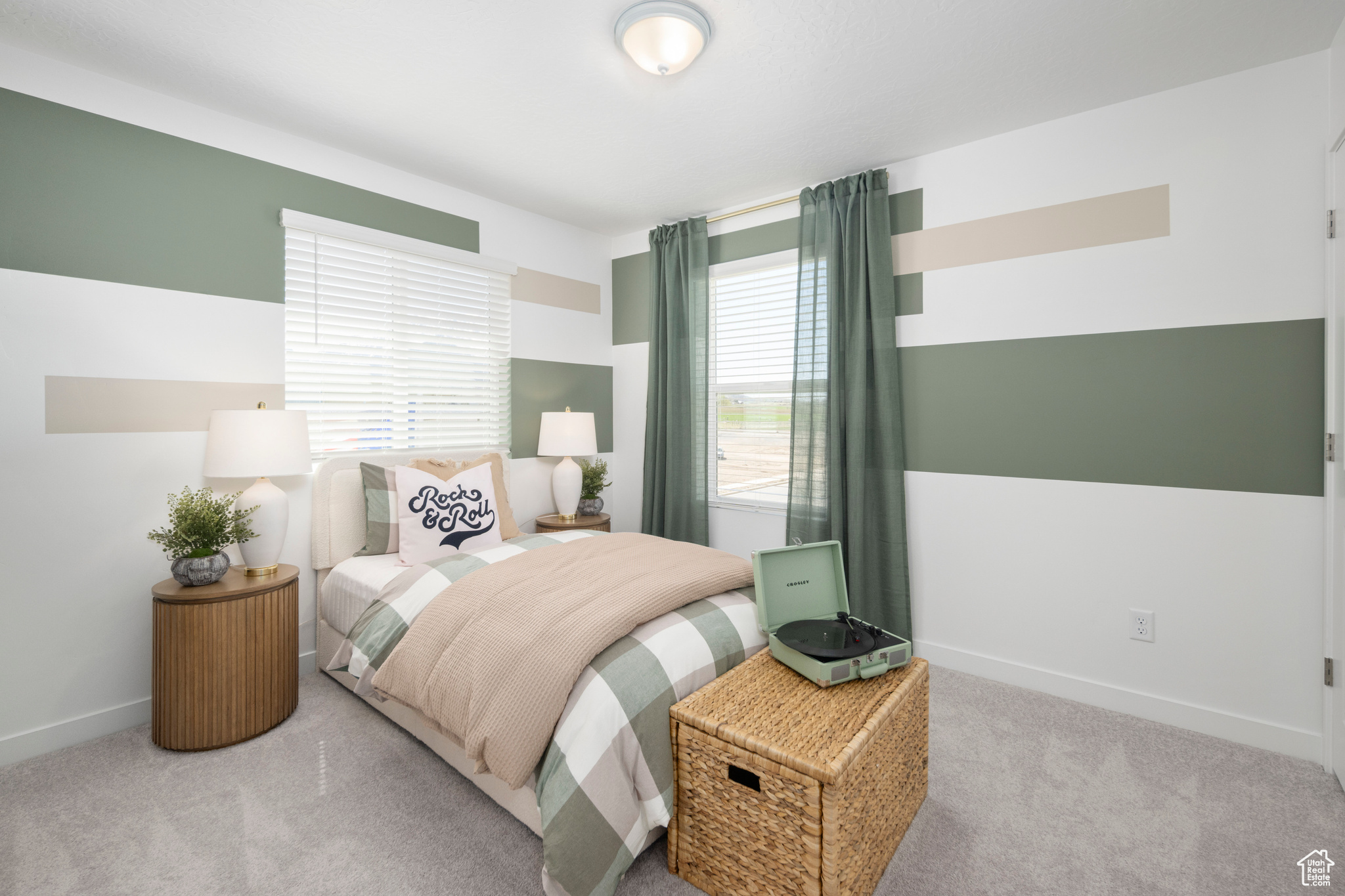 SILVER OAKS - Residential