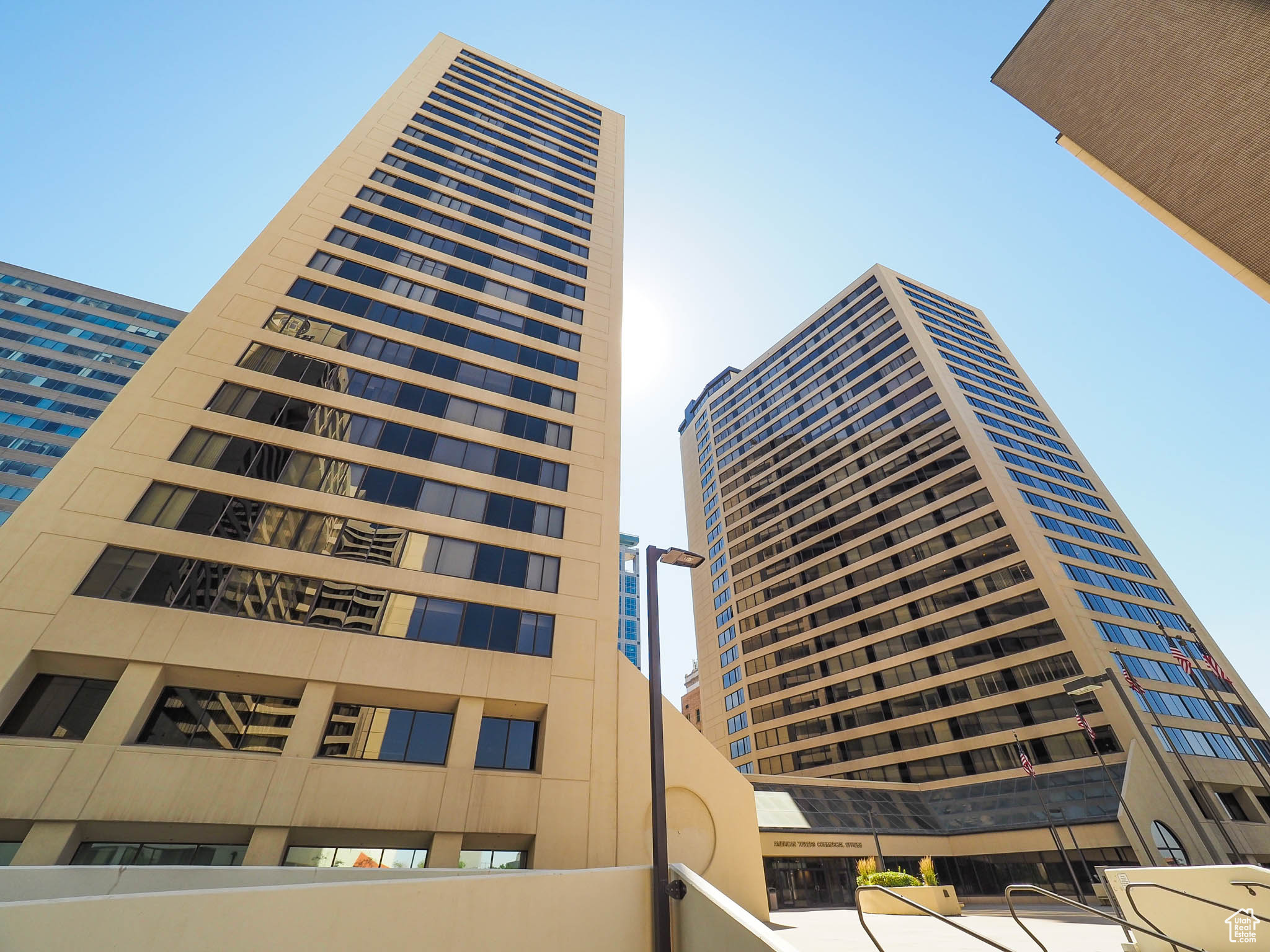 AMERICAN TOWERS CONDM - Residential