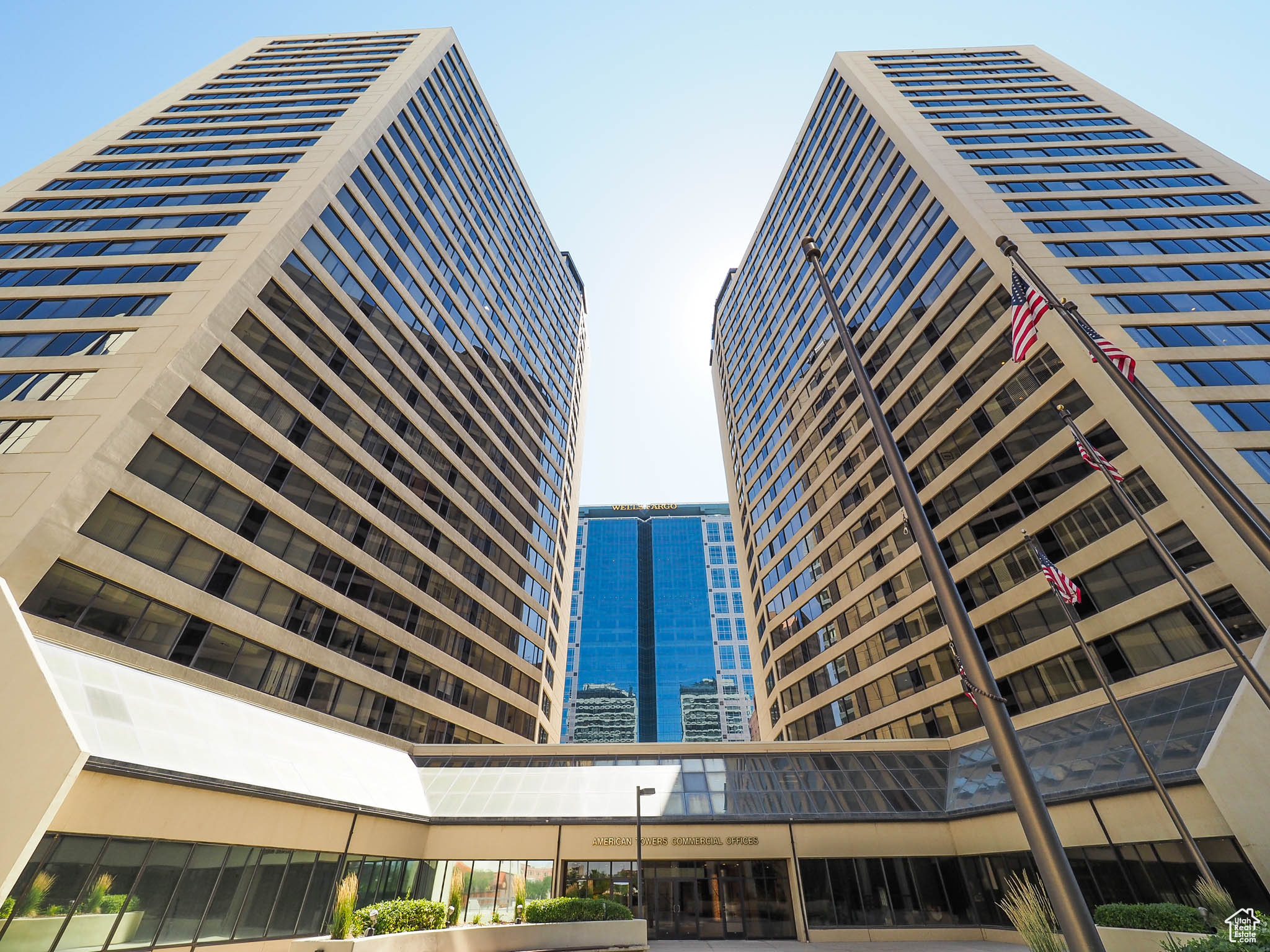 AMERICAN TOWERS CONDM - Residential