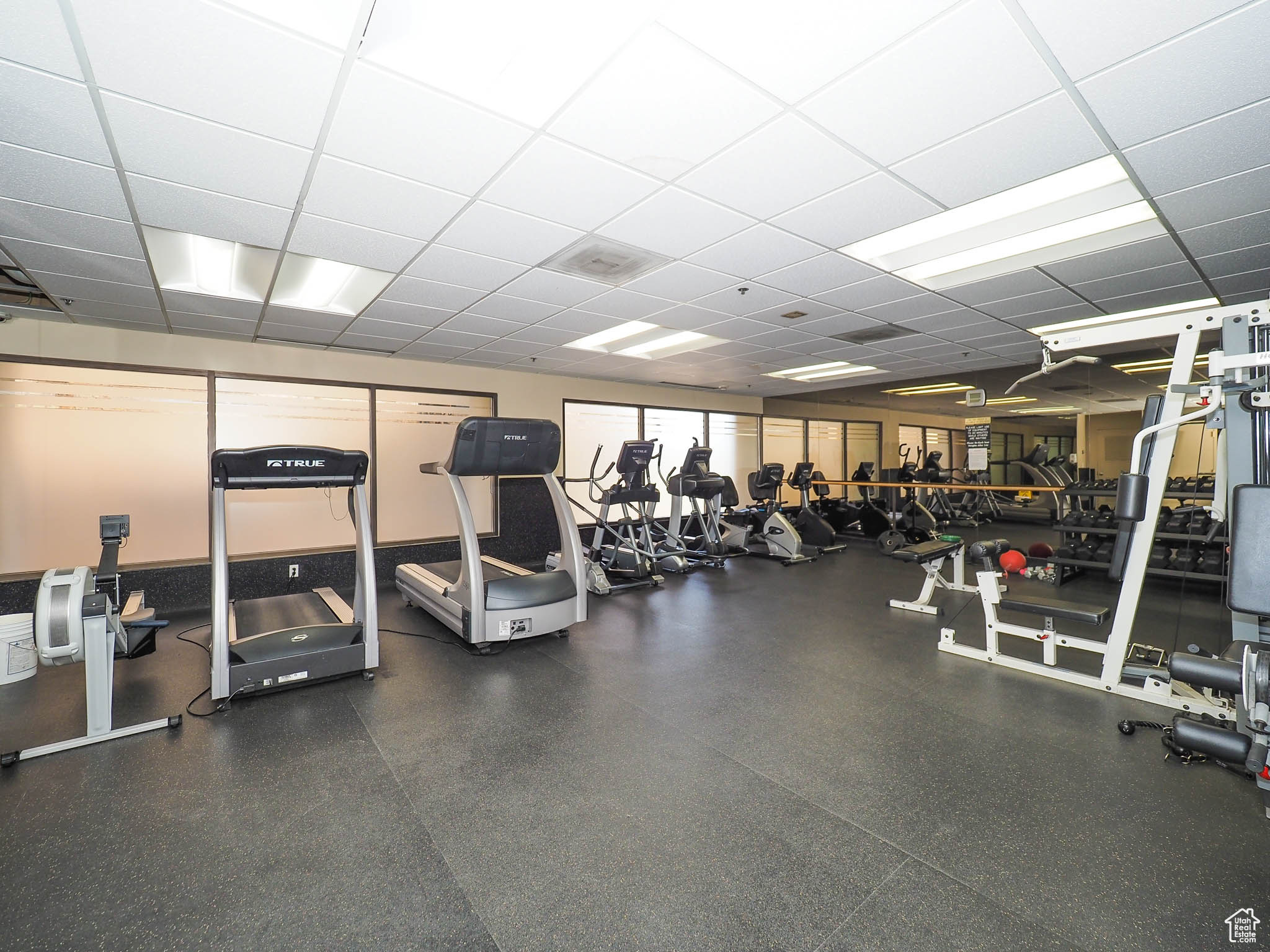 AMERICAN TOWERS CONDM - Residential