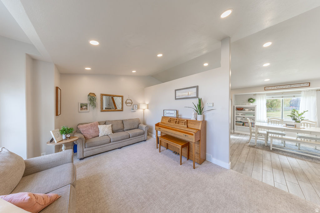 WOODLAND - Residential