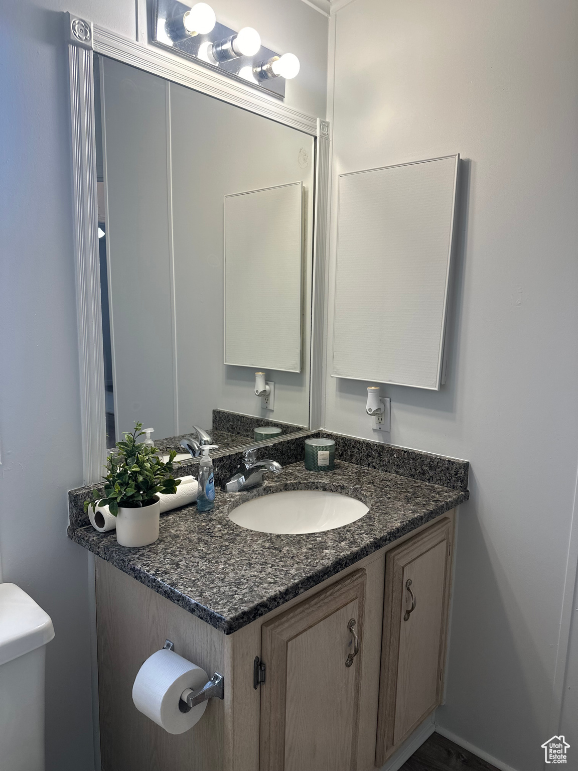 814 N 100, Tooele, Utah image 16