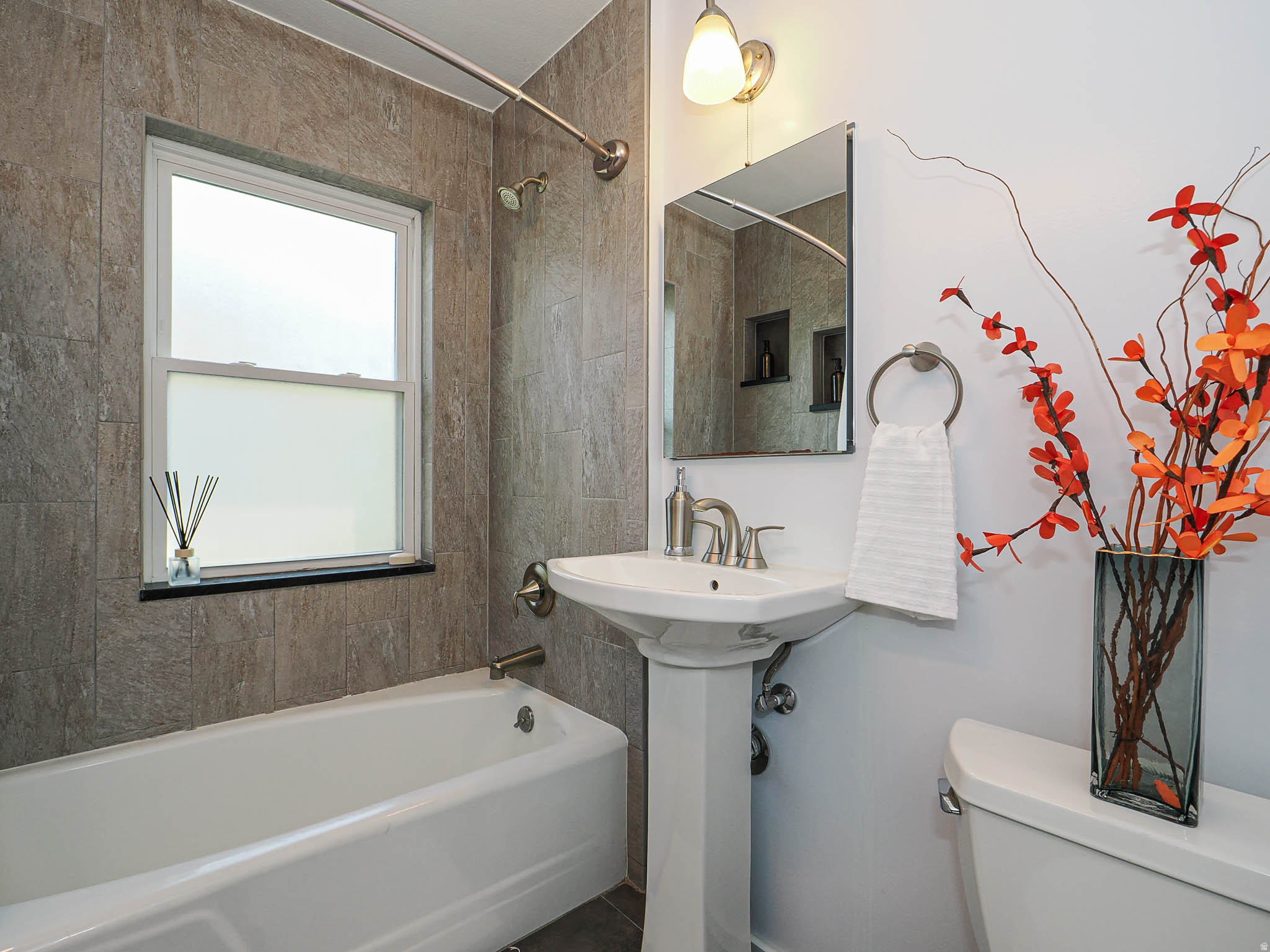 SEVENTH EAST ADD - Residential