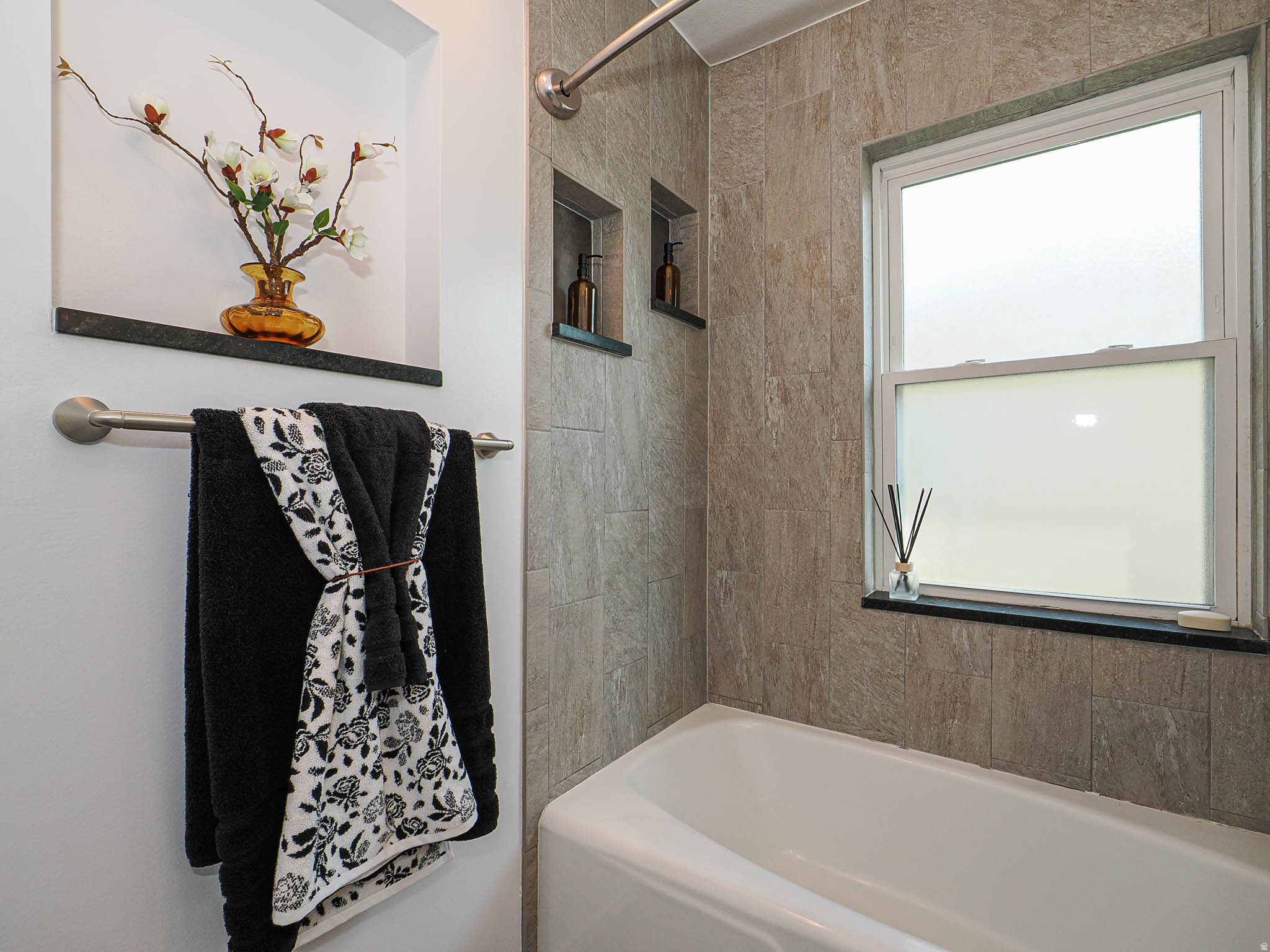 SEVENTH EAST ADD - Residential