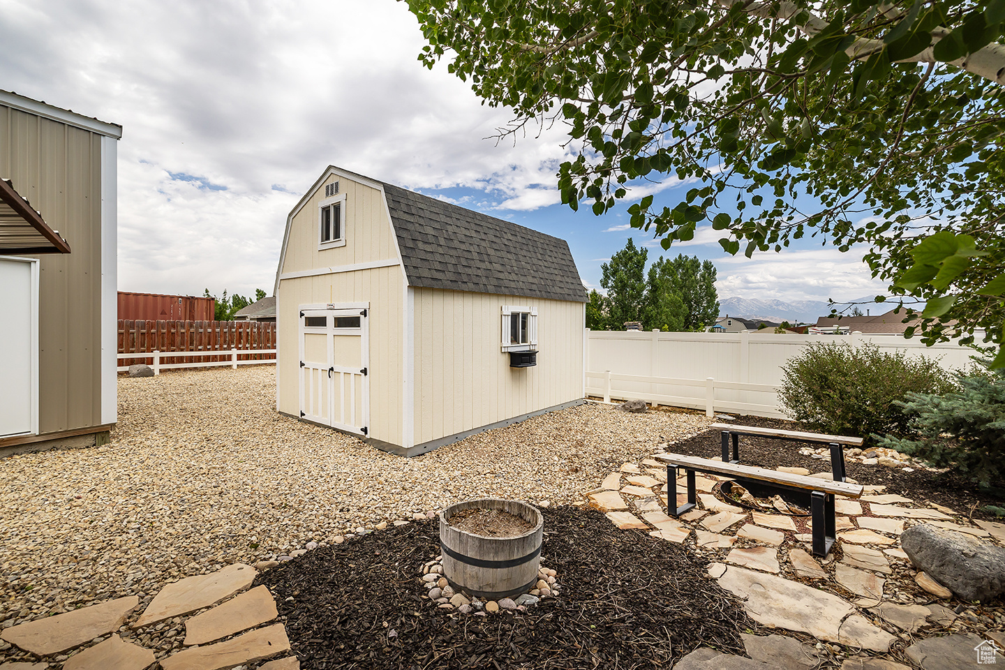 SAGE VALLEY - Residential