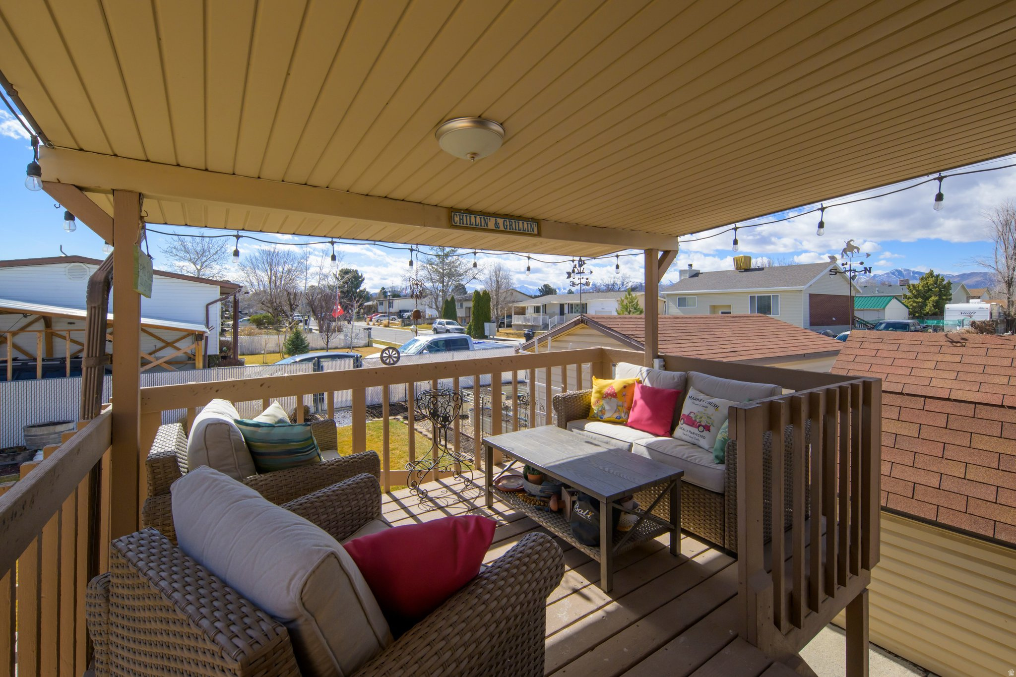 PURPLE HILLS - Residential