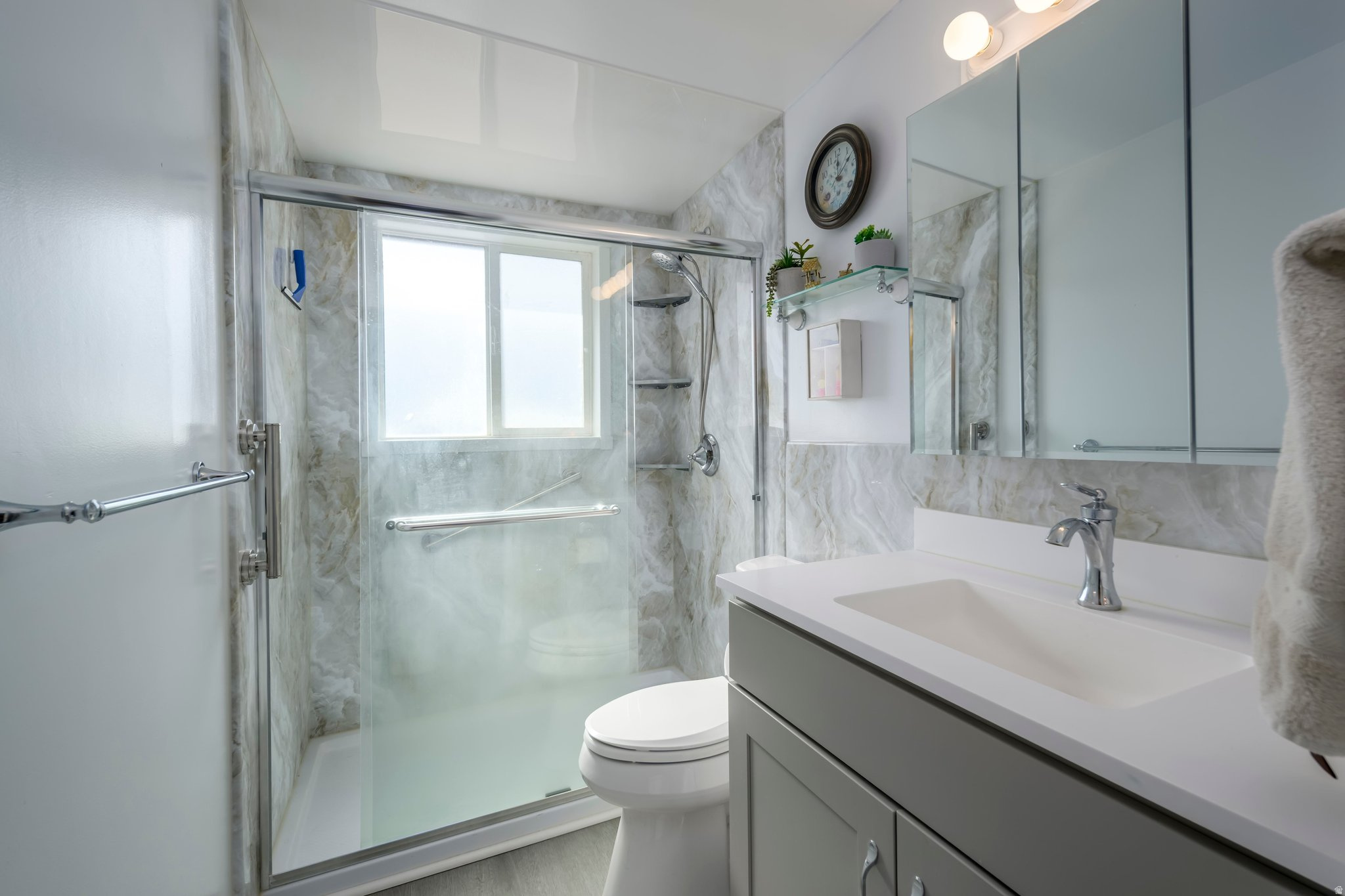 PURPLE HILLS - Residential