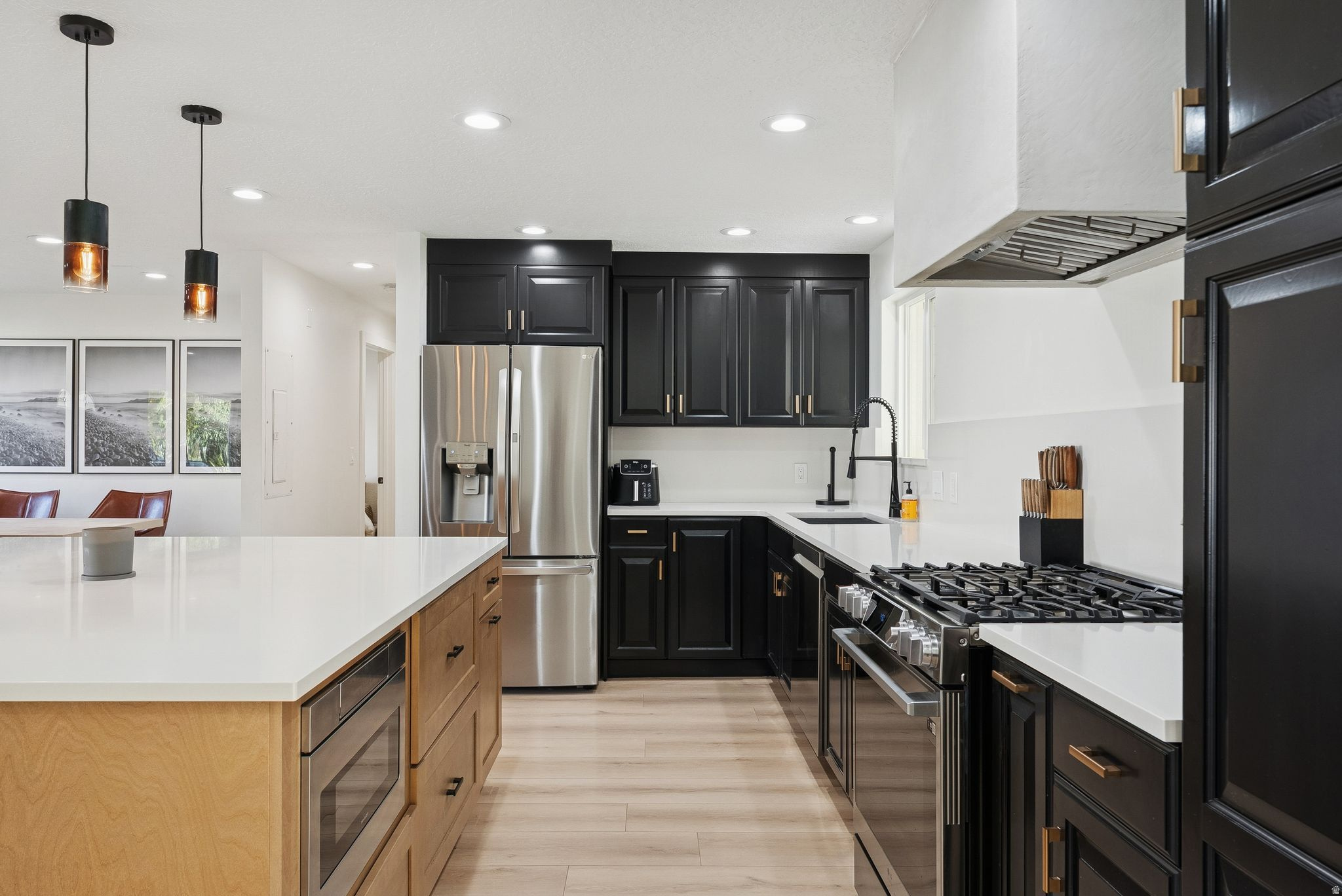 MIT-DEL ESTATES - Residential