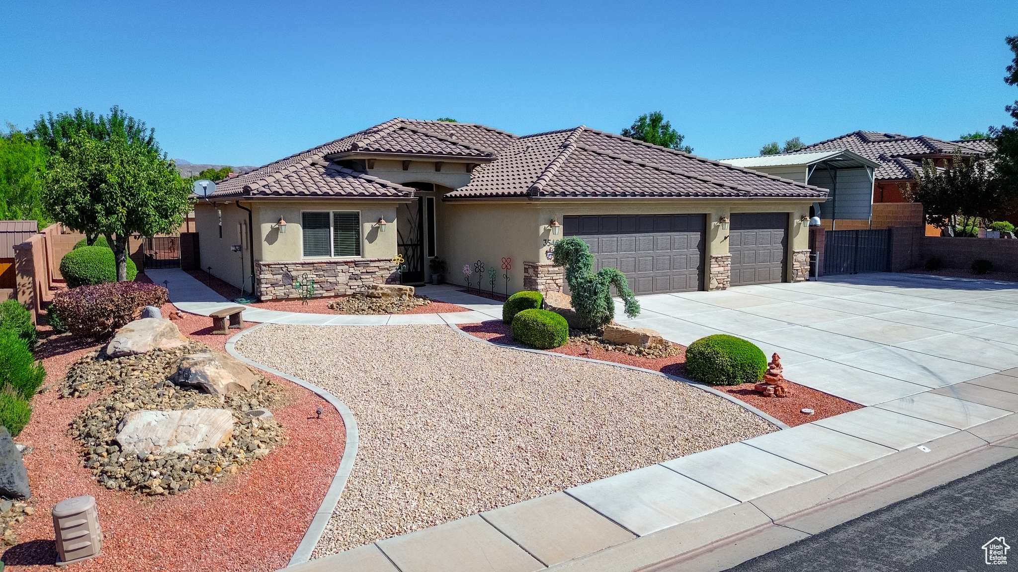ROCK HAMPTON SUB PH 2 - Residential