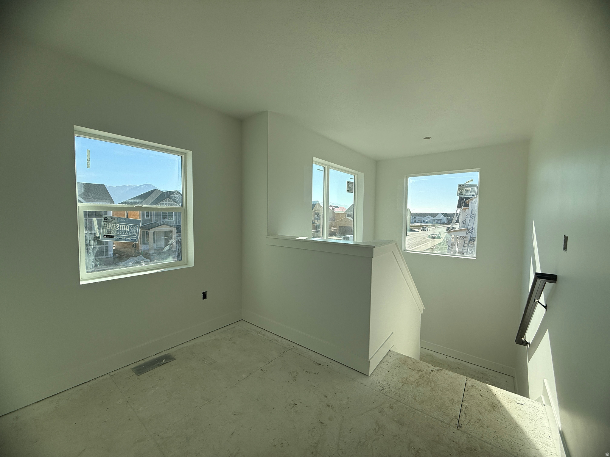 CREEKSIDE AT JDC RANCH - Residential