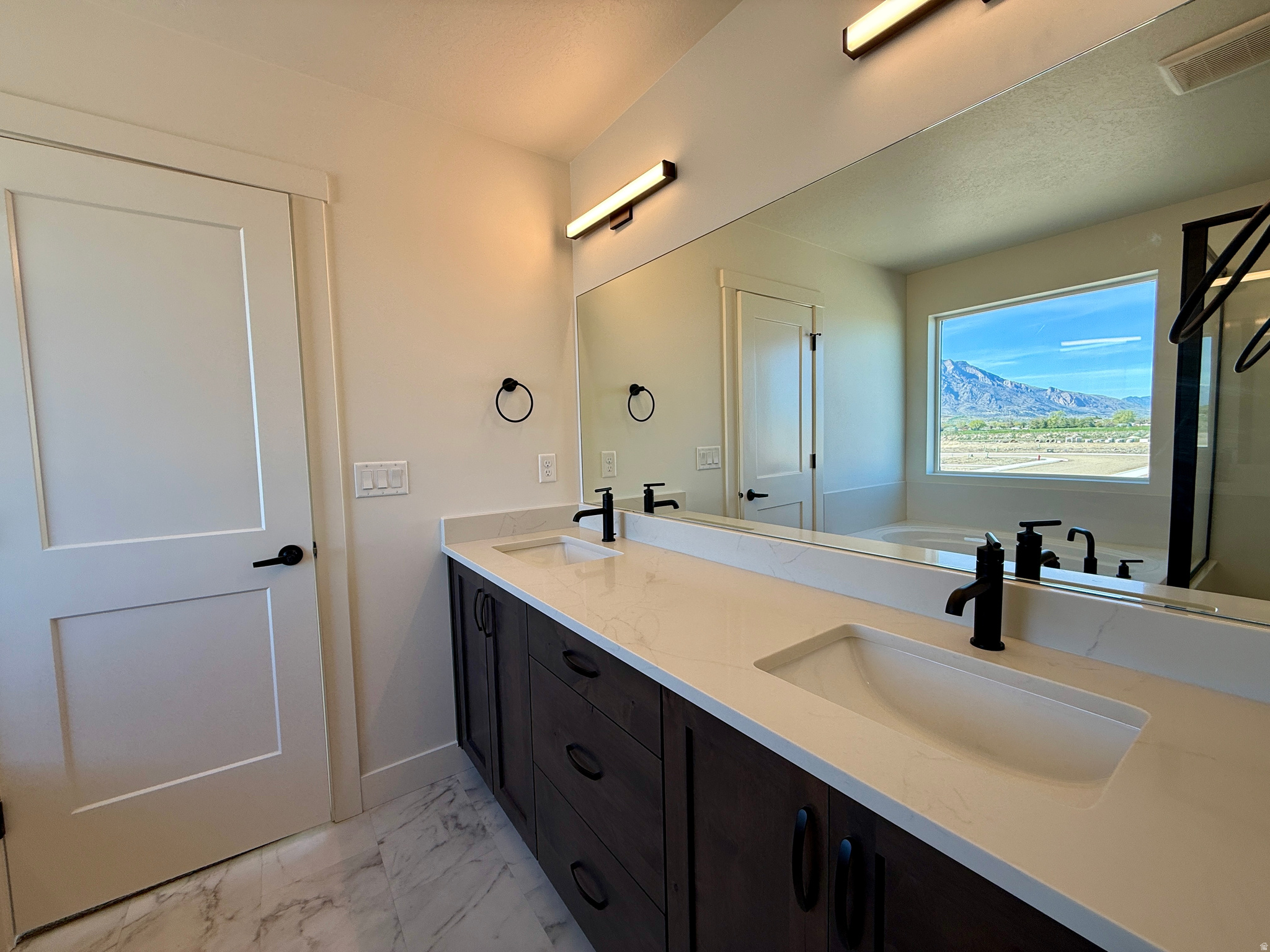 CREEKSIDE AT JDC RANCH - Residential