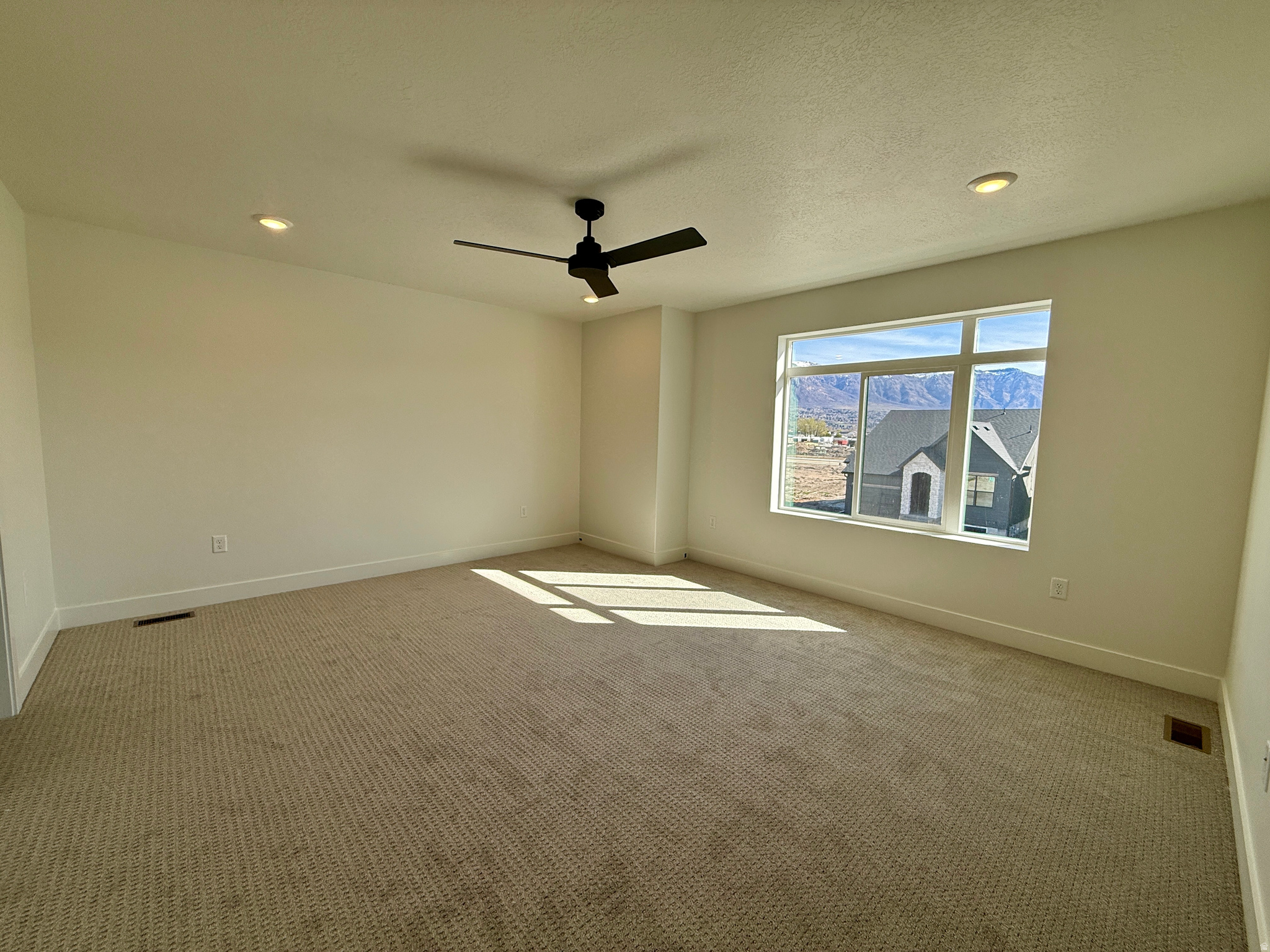 CREEKSIDE AT JDC RANCH - Residential