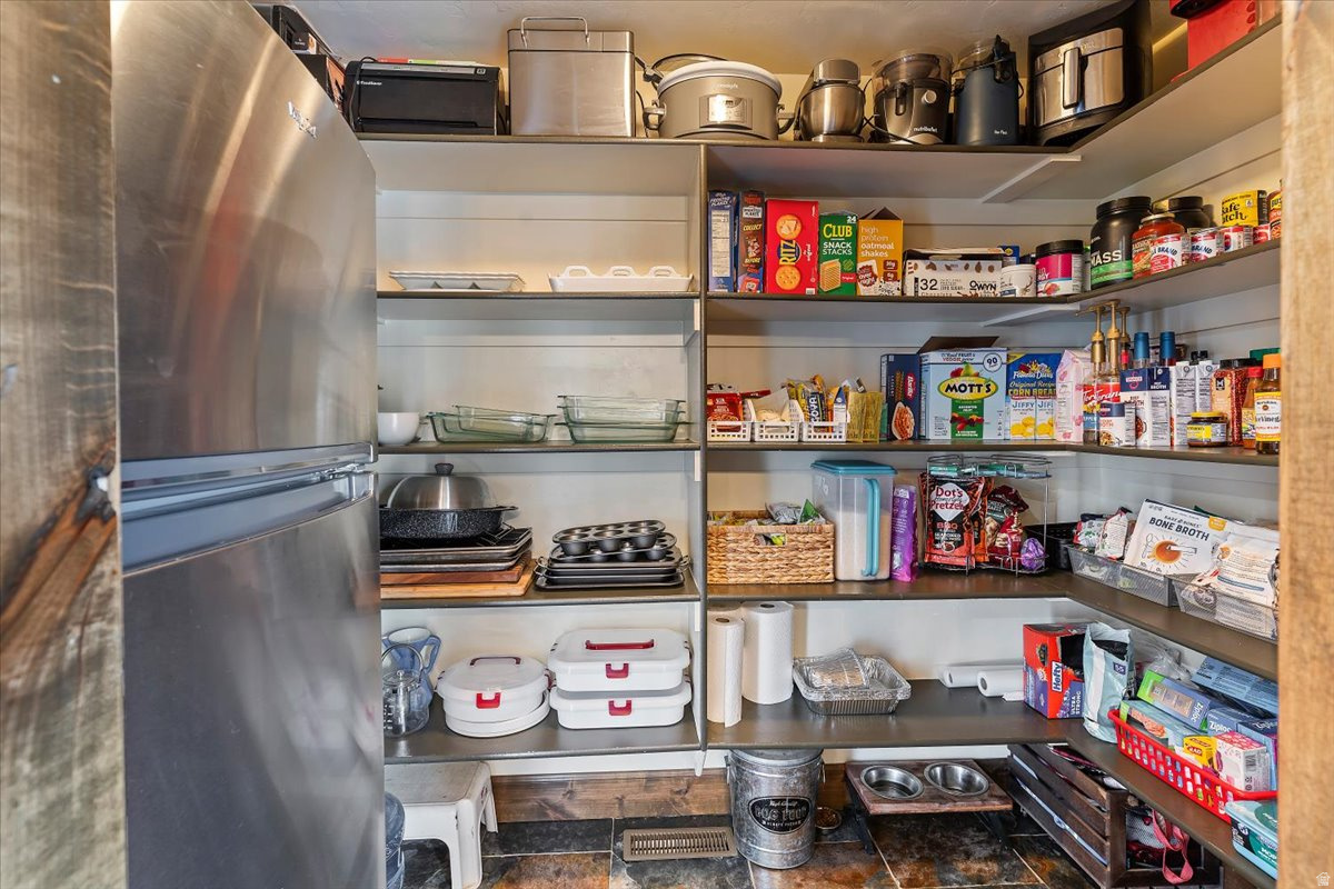 DUNDEE PHASE - Residential