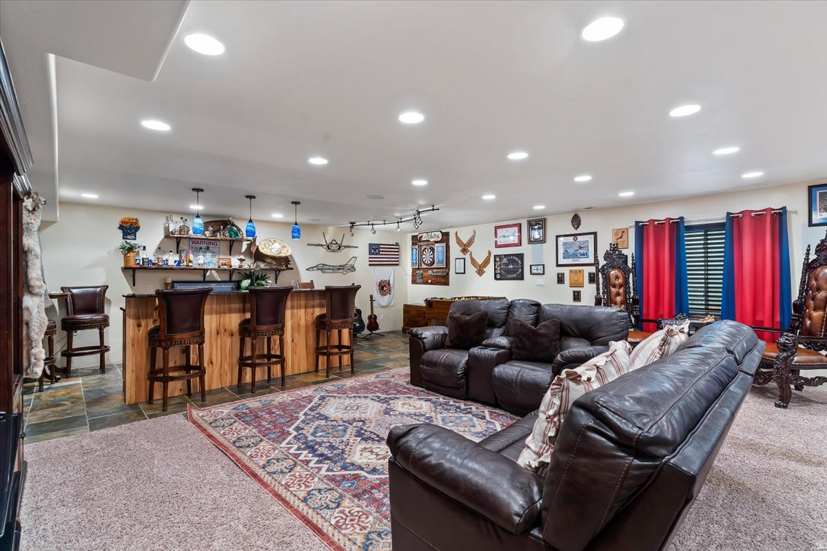 DUNDEE PHASE - Residential