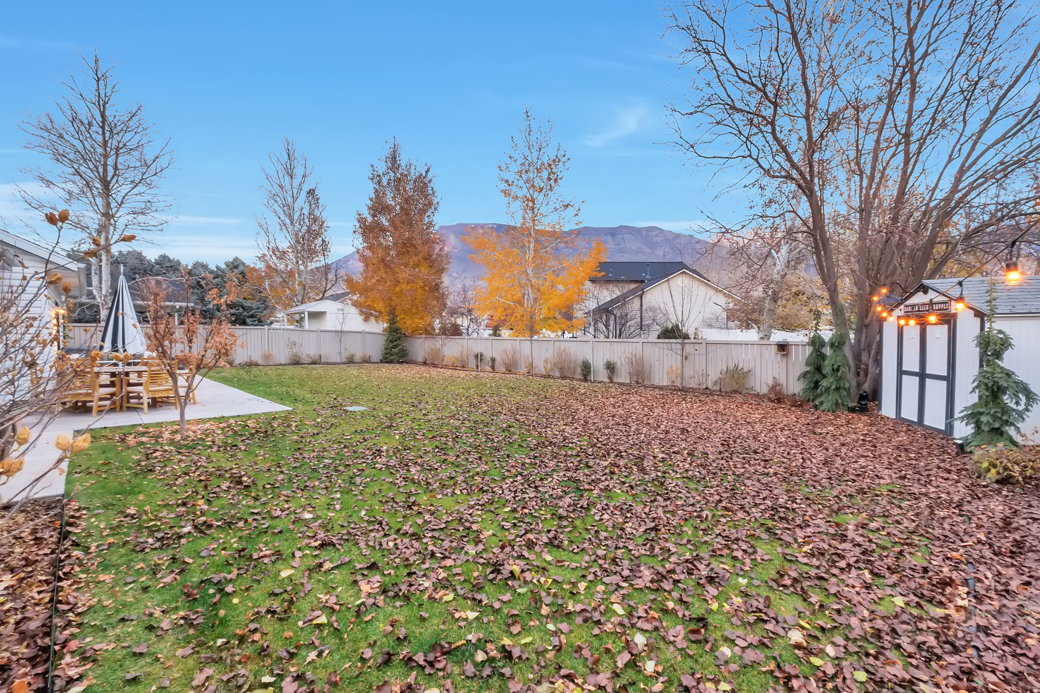 VALLEY CREST - Residential