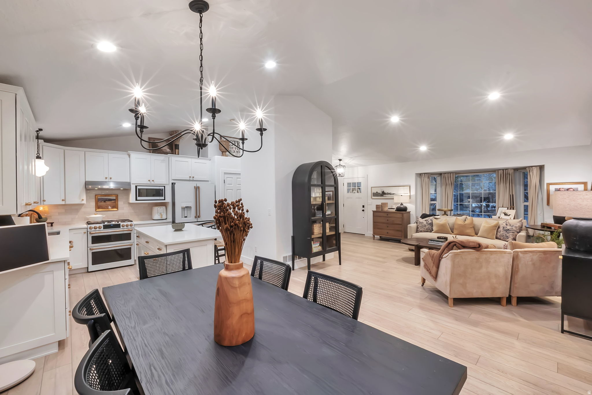 VALLEY CREST - Residential