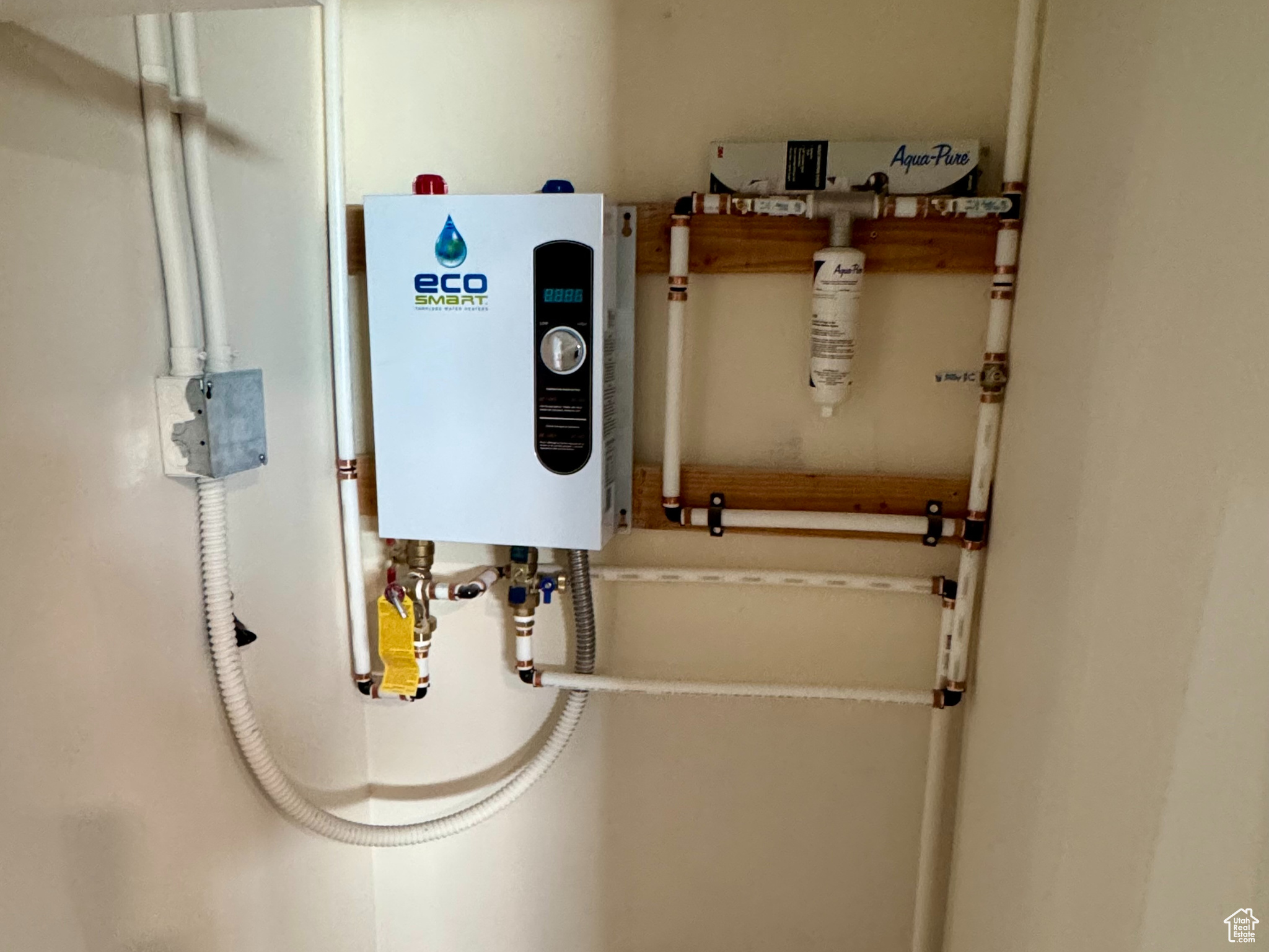 UINTAH VIEW RANCHES - Residential