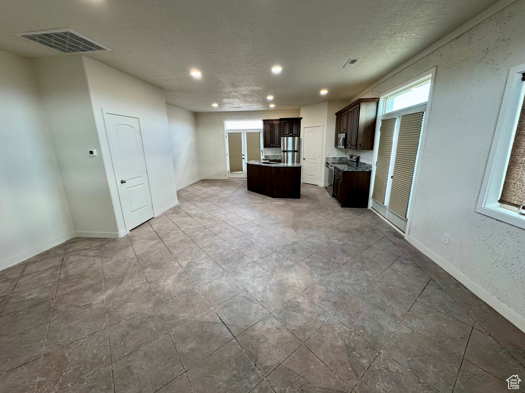 UINTAH VIEW RANCHES - Residential