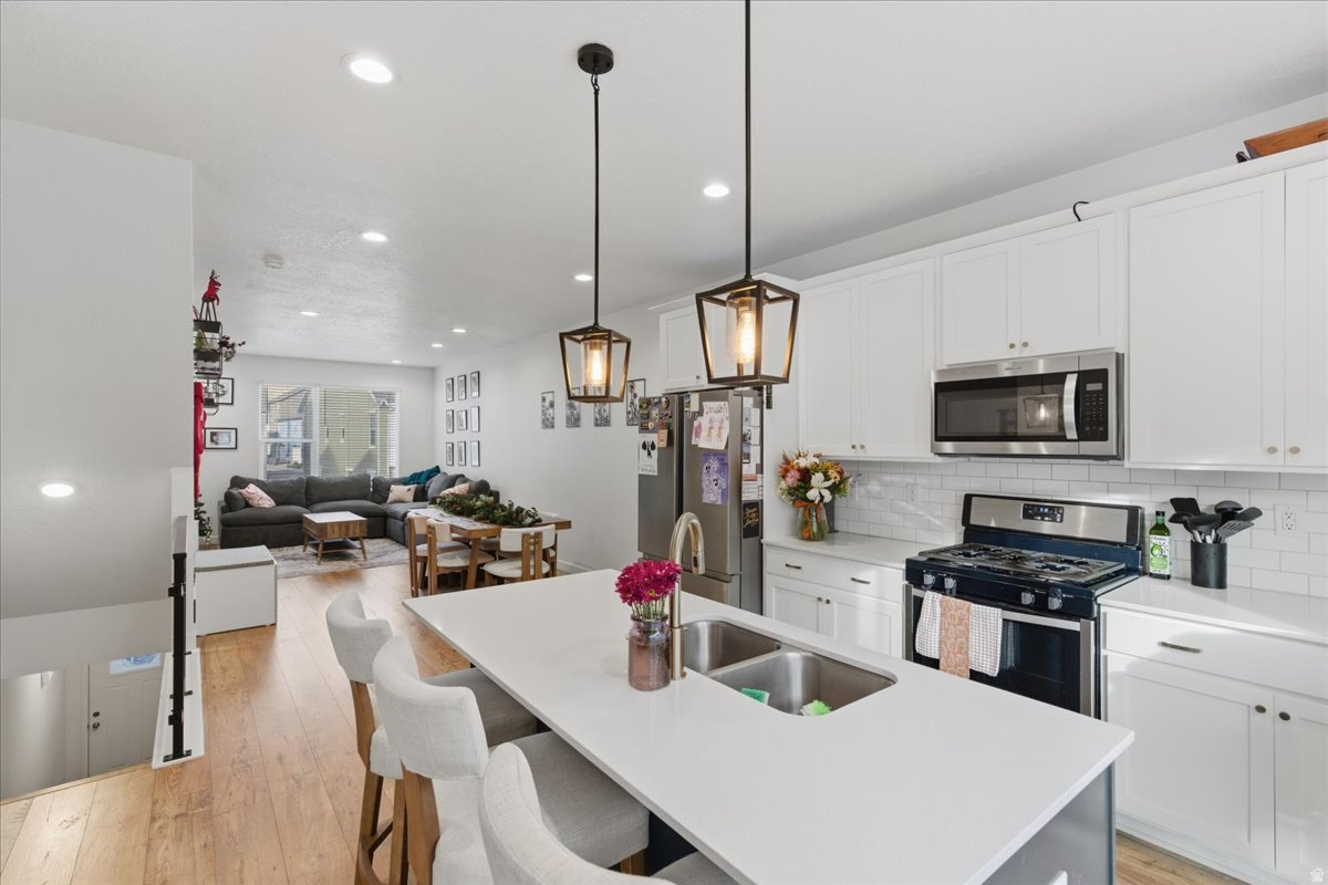 DAYBREAK - Residential