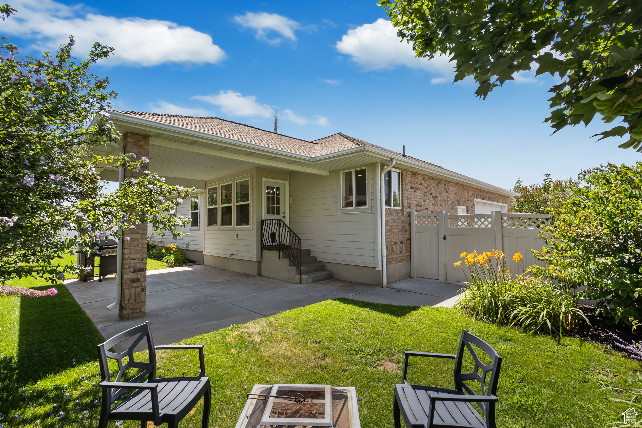 THE RANGE - Residential