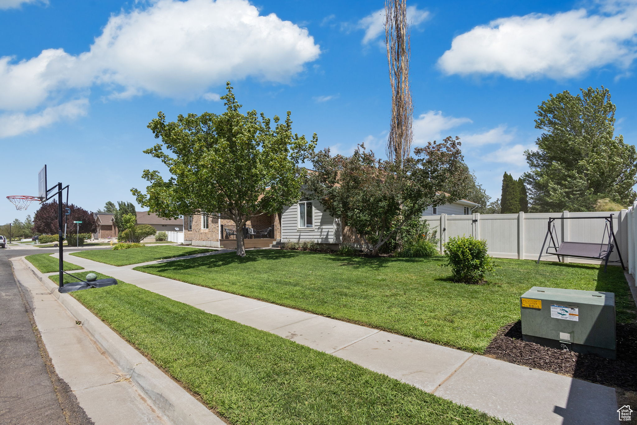 THE RANGE - Residential