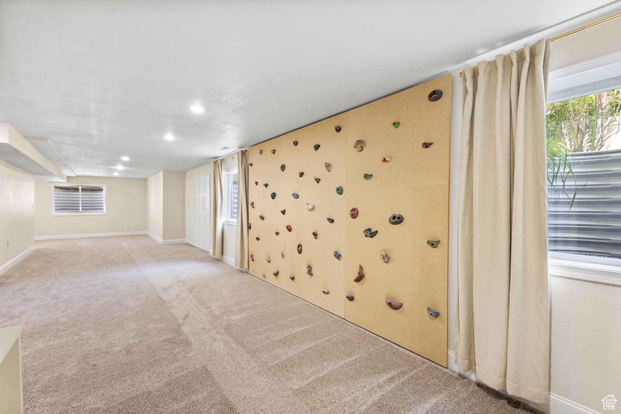 THE RANGE - Residential