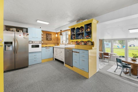 Tiny photo for 2261 S 1800 W, Syracuse, UT 84075 (MLS # 2181740)