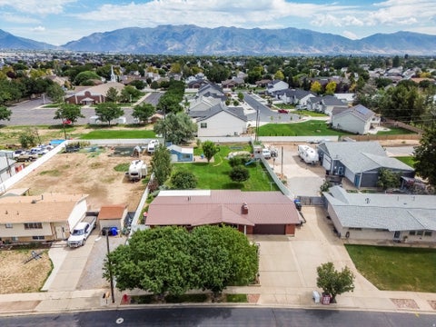 Tiny photo for 2261 S 1800 W, Syracuse, UT 84075 (MLS # 2181740)