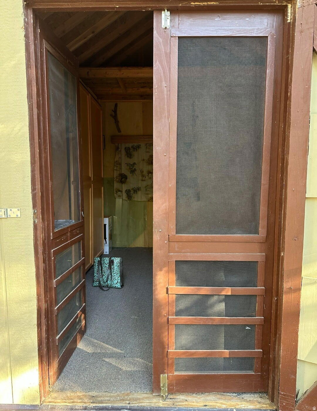 CAL-NEV-ARI EST AMD - Land