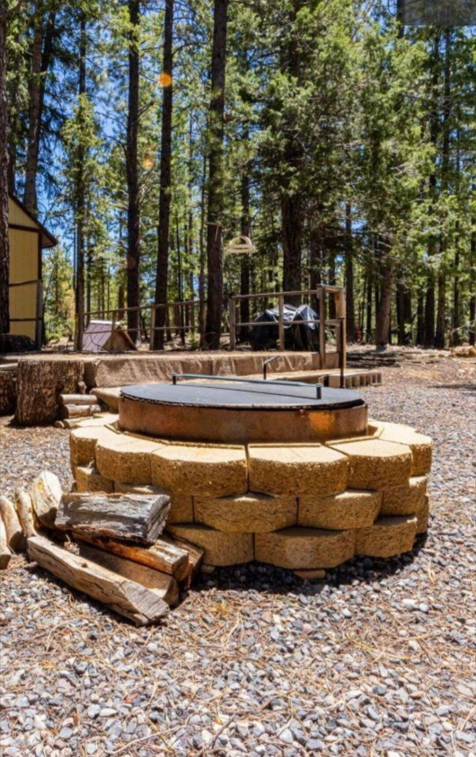 CAL-NEV-ARI EST AMD - Land