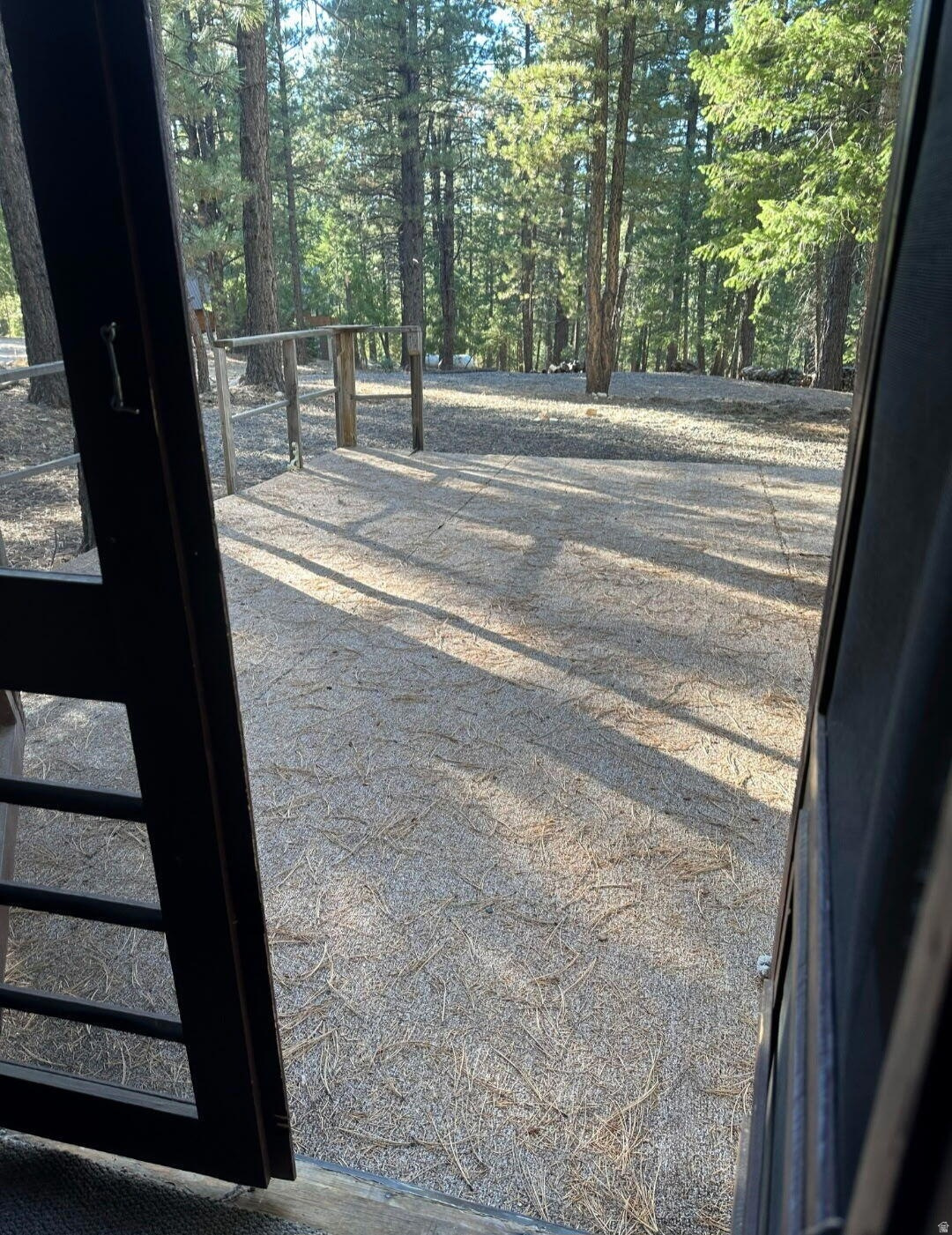 CAL-NEV-ARI EST AMD - Land