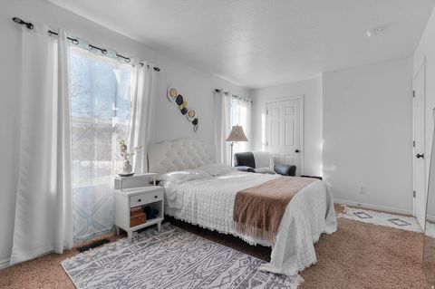 Tiny photo for 1294 GLENGYLE CT, Murray, UT 84123 (MLS # 2135905)