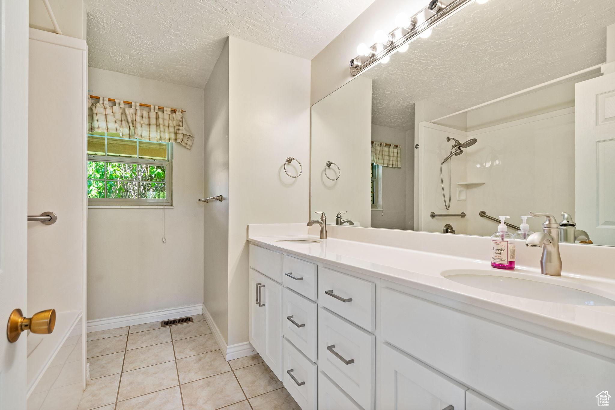 413 N 500, American Fork, Utah image 18