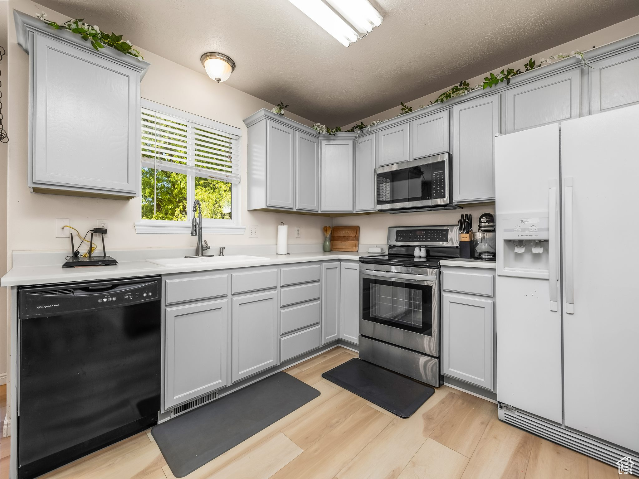 PORTERS CROSSING - Residential