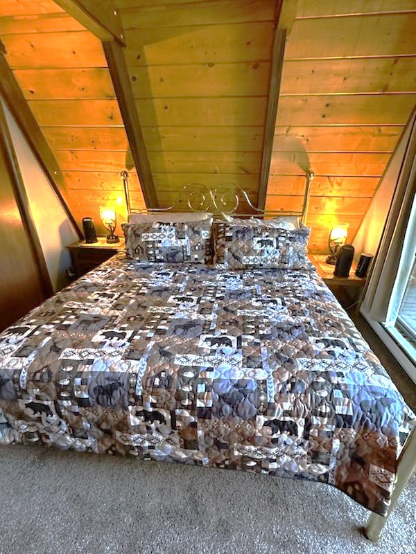 PINE MEADOWS RANCH - Residential