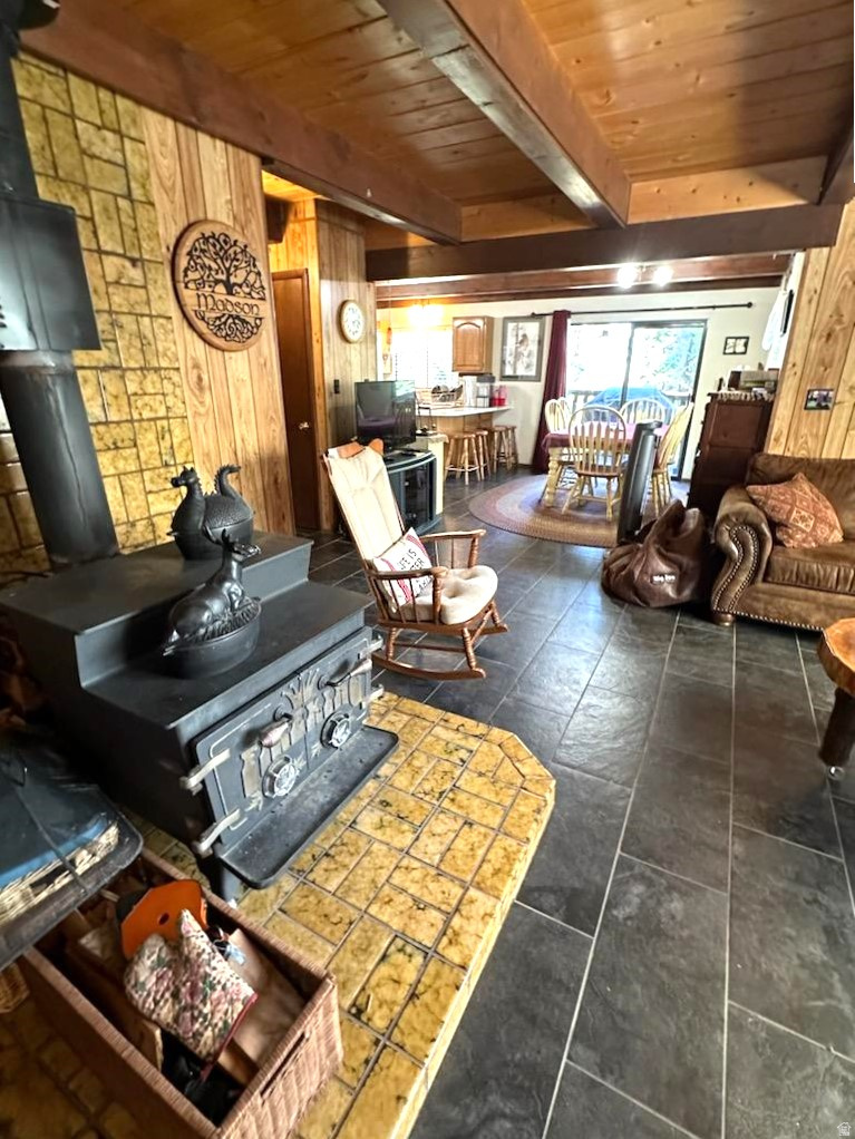 PINE MEADOWS RANCH - Residential