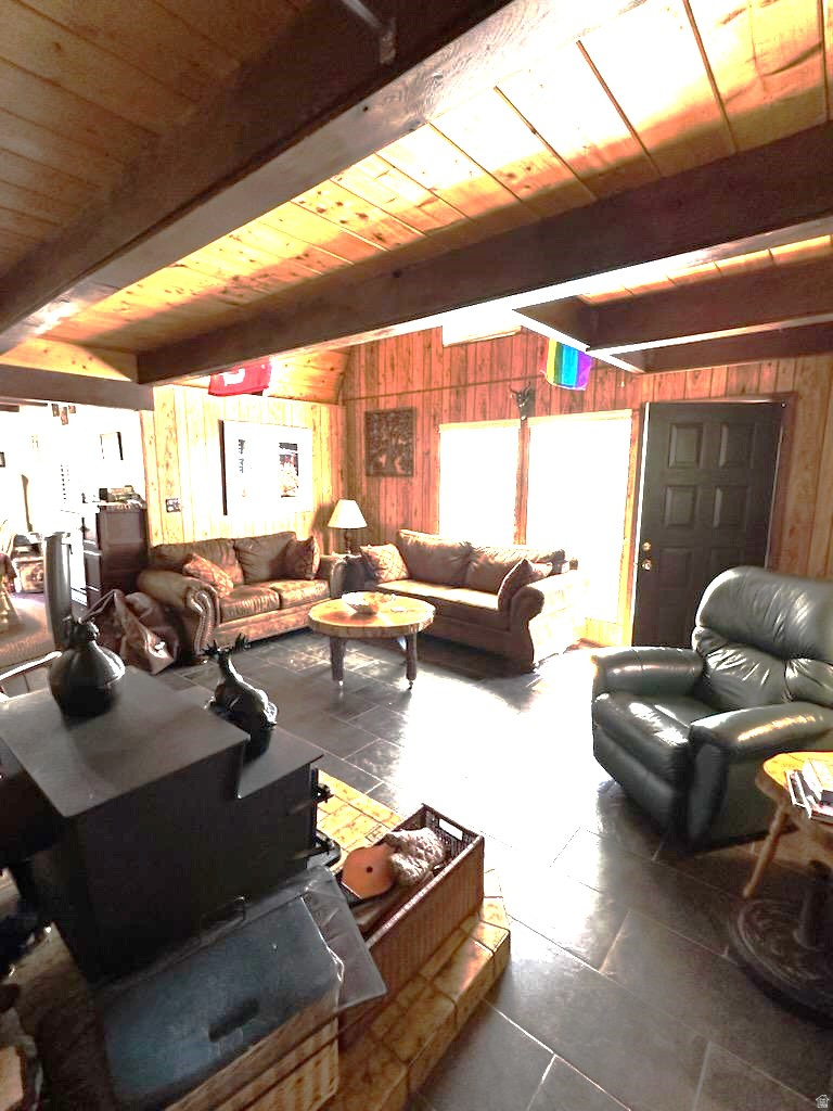 PINE MEADOWS RANCH - Residential