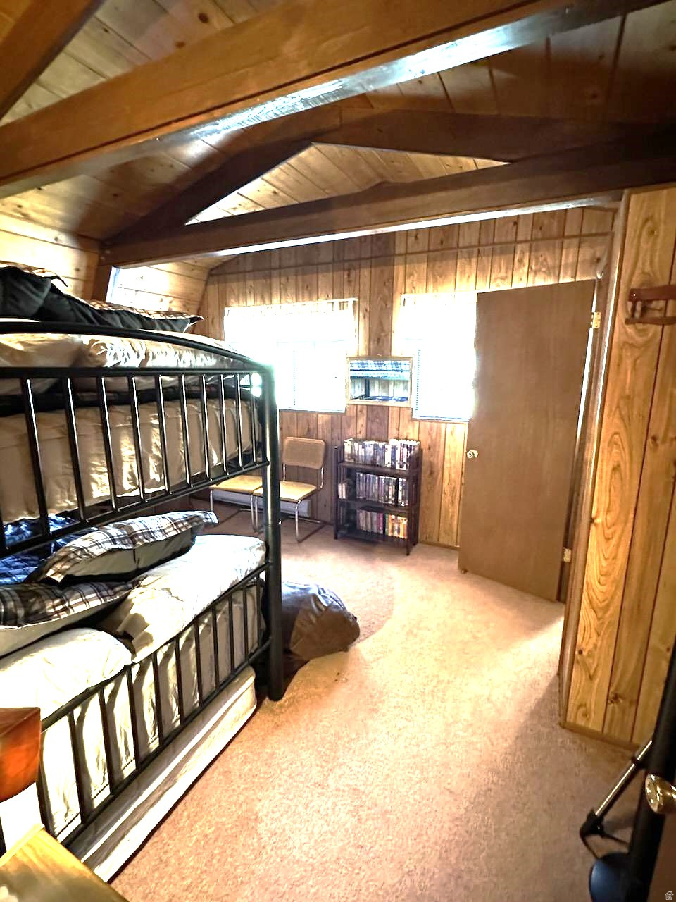 PINE MEADOWS RANCH - Residential