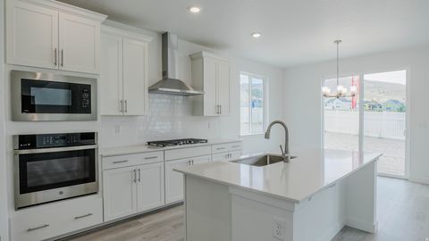 Tiny photo for 1301 S JAKE DR W #224, Saratoga Springs, UT 84045 (MLS # 2125922)