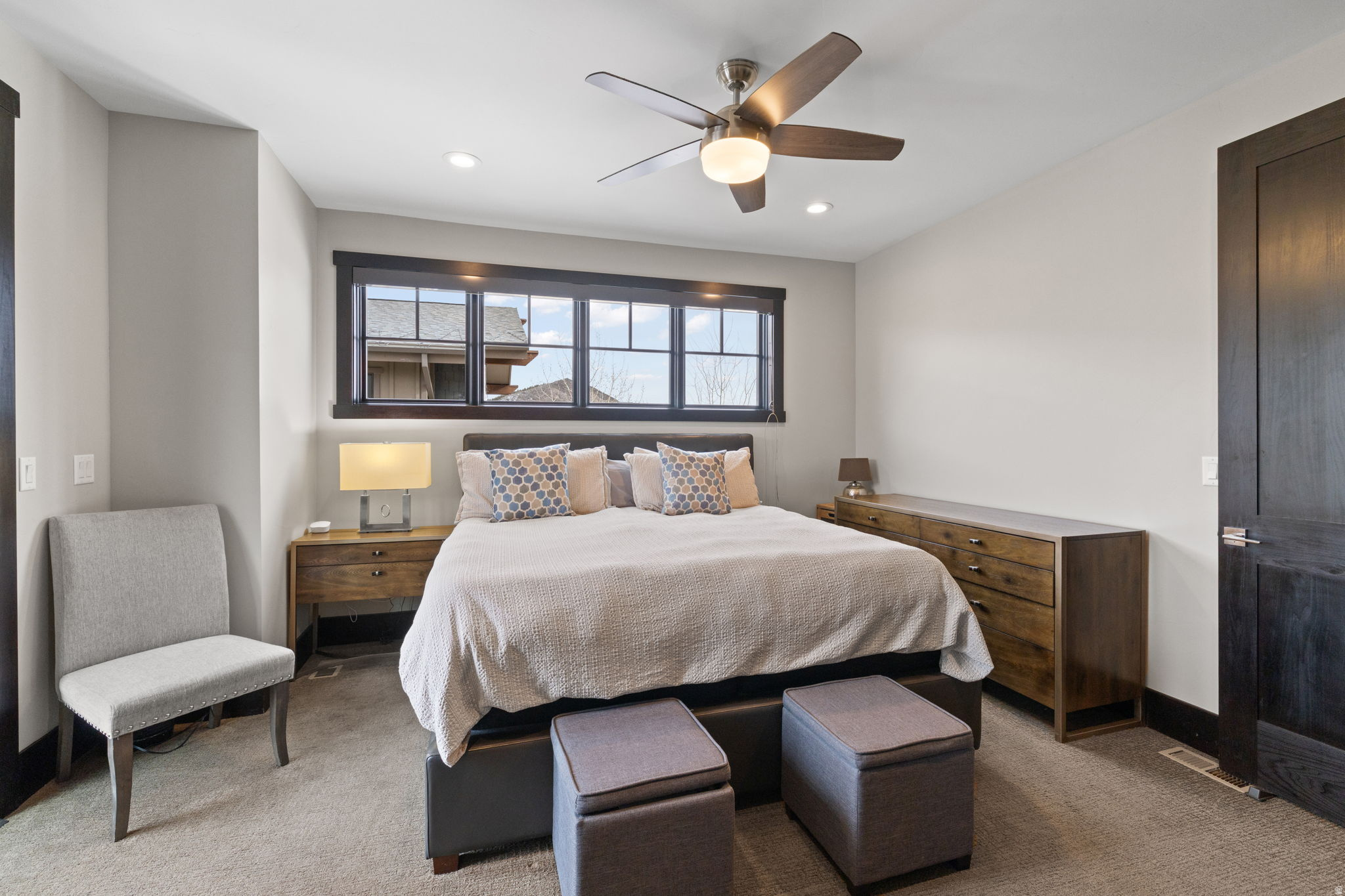 BLACKSTONE RESIDENCES - Residential