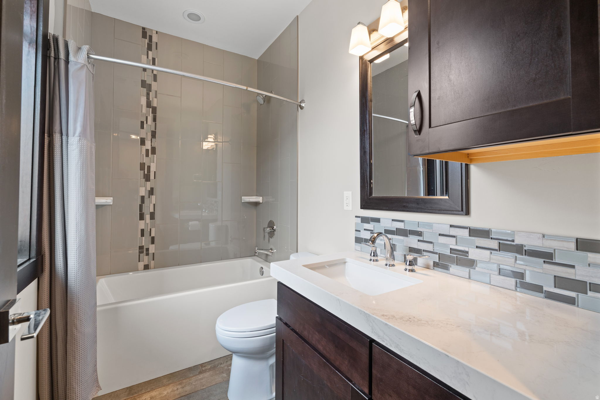 BLACKSTONE RESIDENCES - Residential