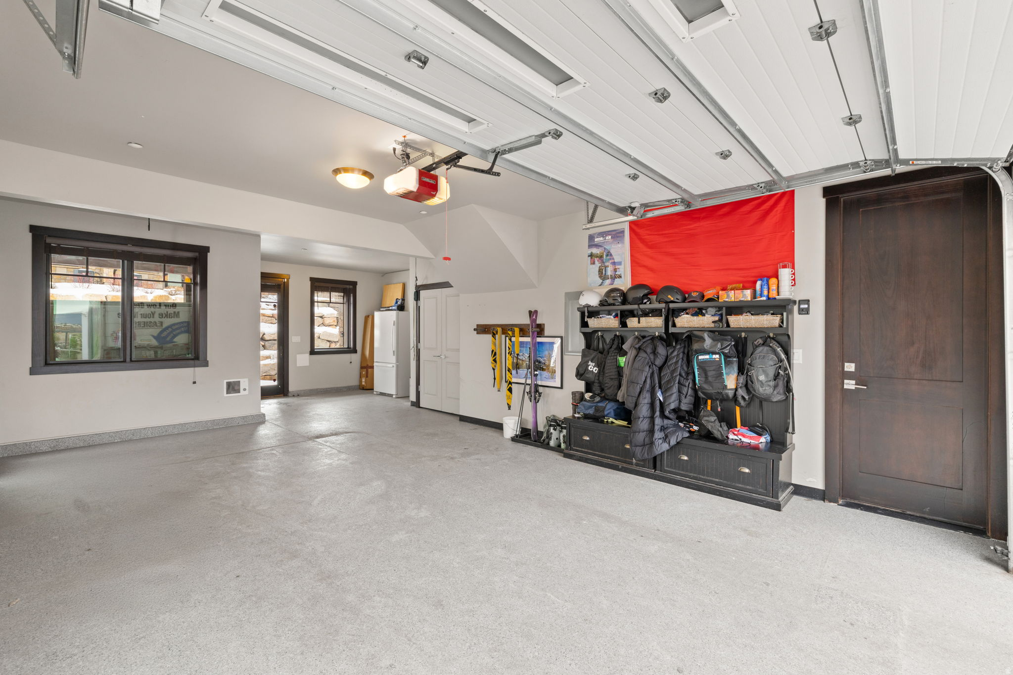 BLACKSTONE RESIDENCES - Residential