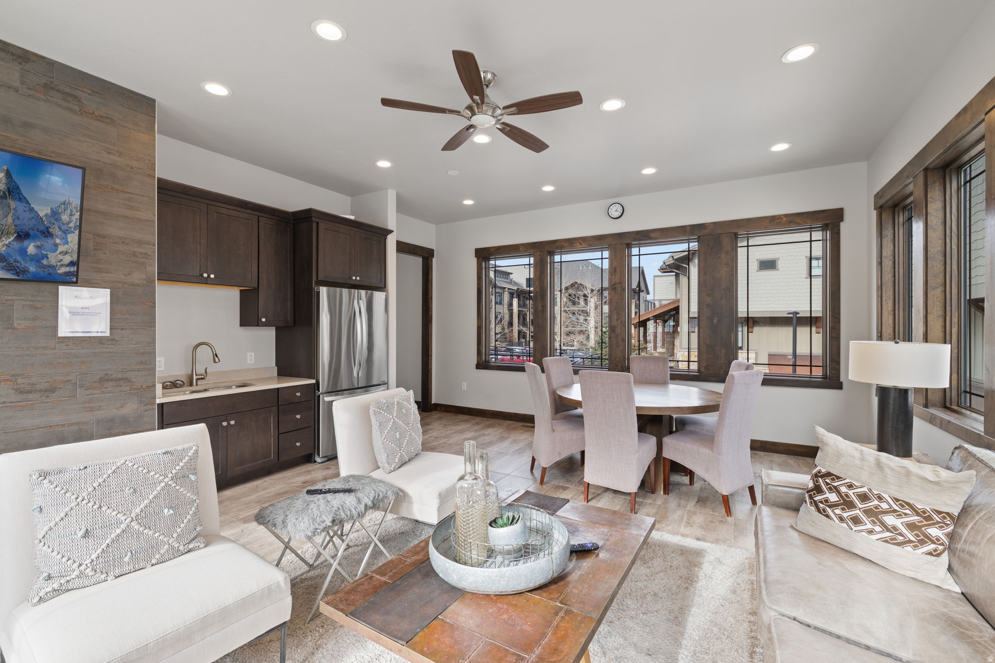 BLACKSTONE RESIDENCES - Residential