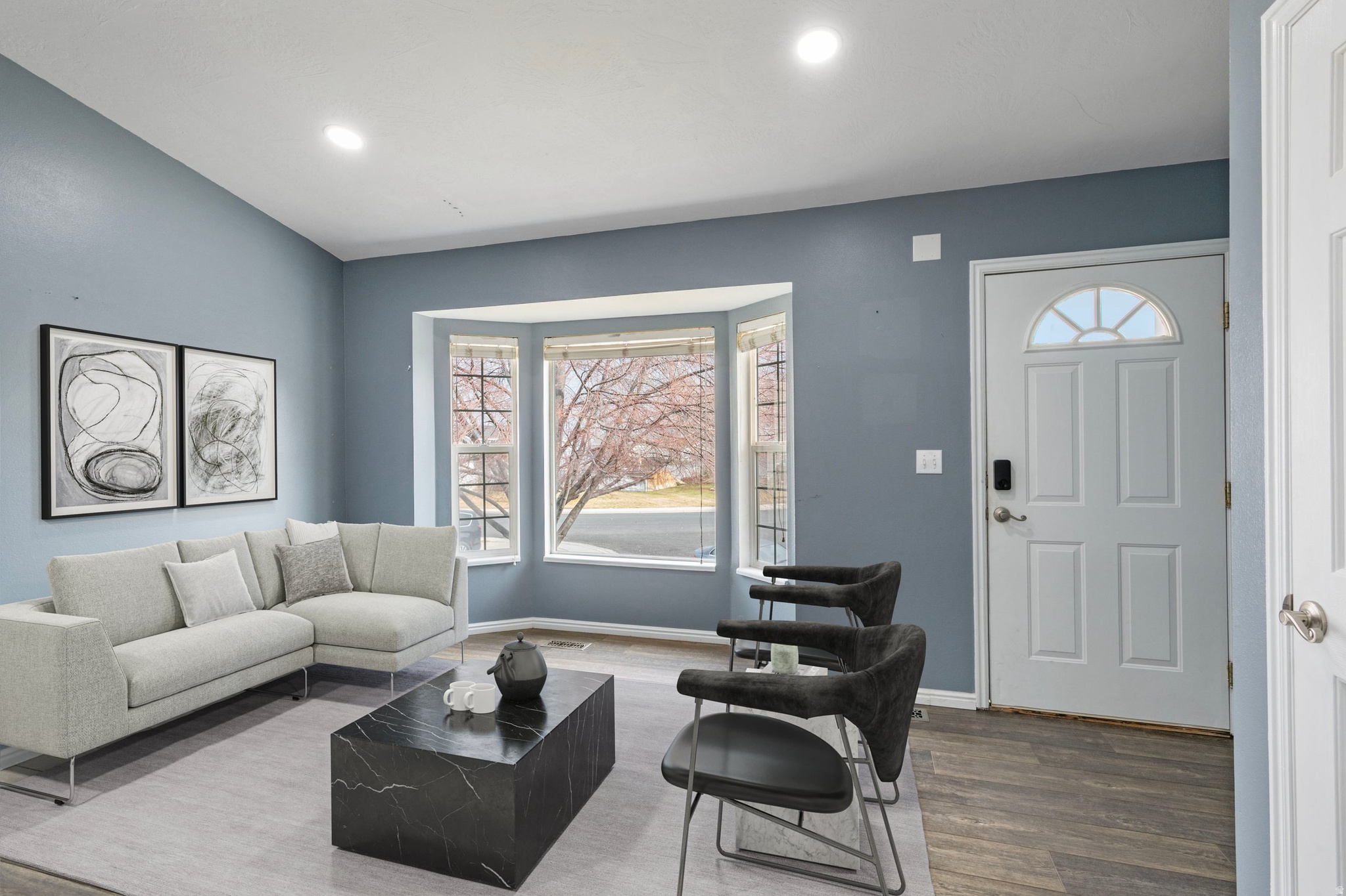 IRON WOOD - Residential